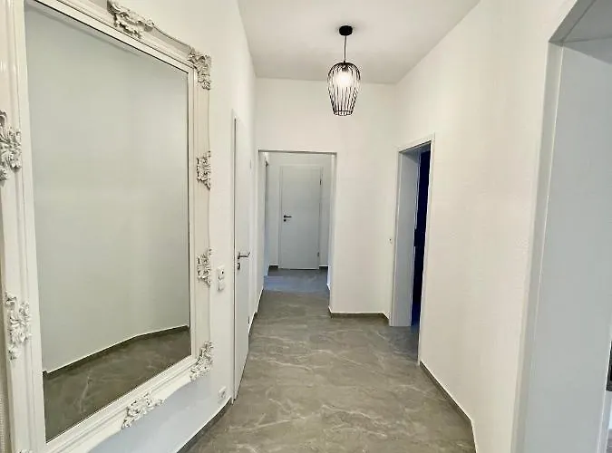 Sofia بادن بادن